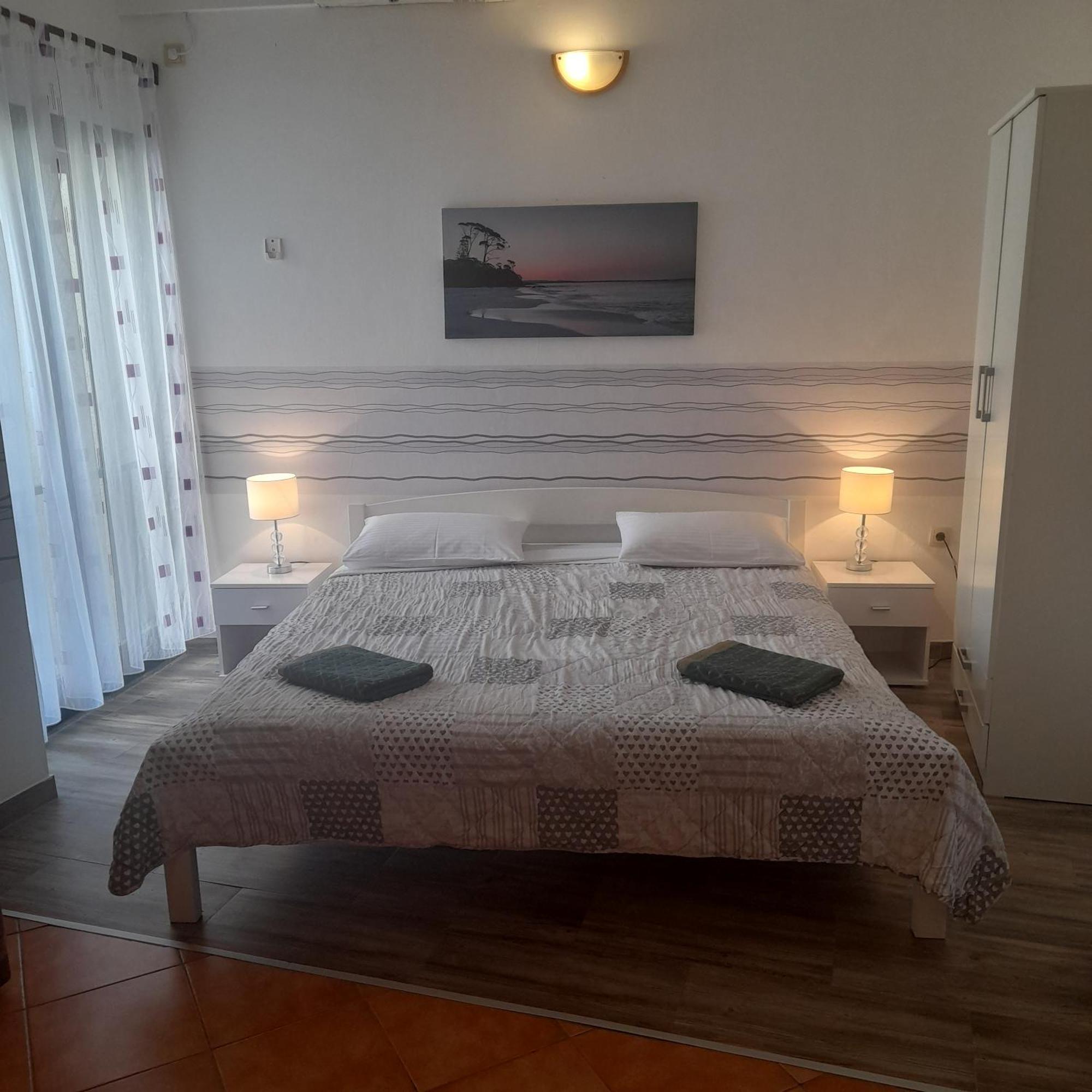 Beach Pearl 1 Jesenice  Exterior photo